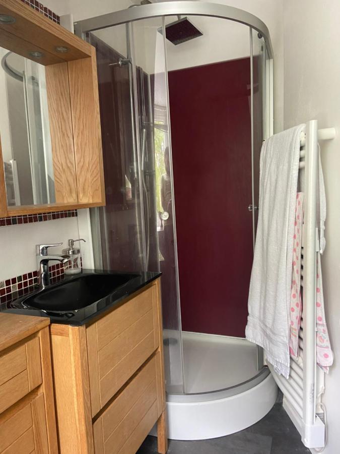 Chambre Double Avec Salle De Bains Privee Quintin Εξωτερικό φωτογραφία