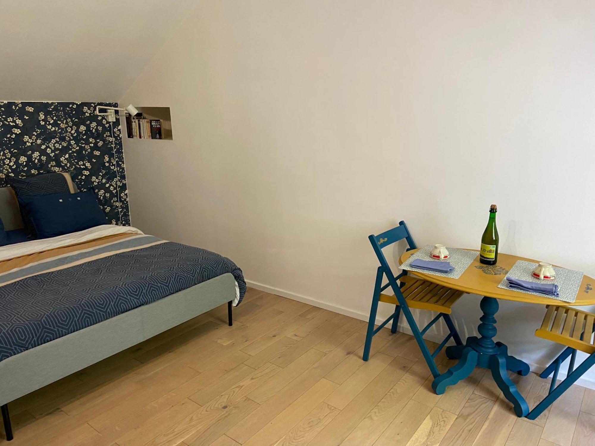 Chambre Double Avec Salle De Bains Privee Quintin Εξωτερικό φωτογραφία